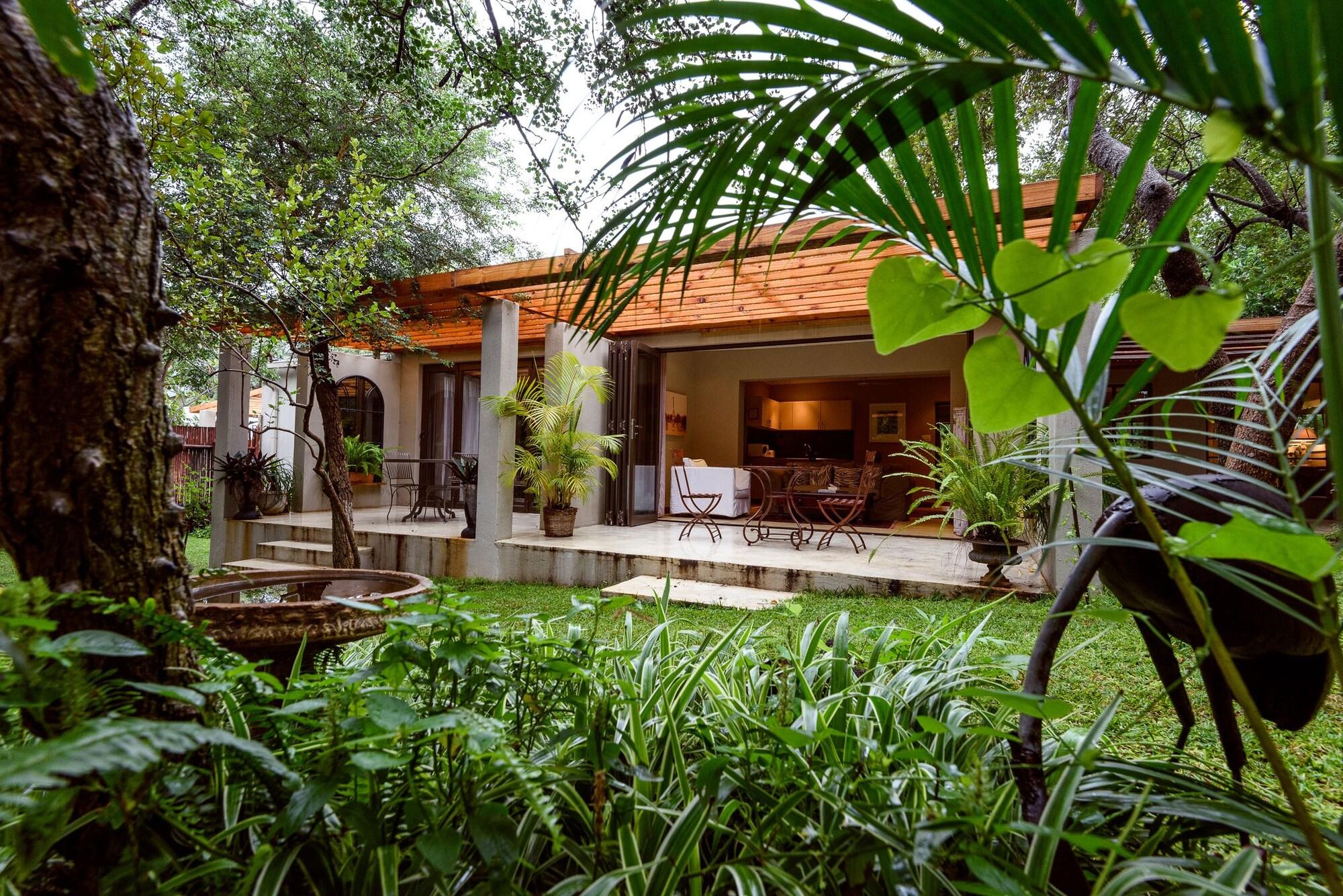 Khaya Ndlovu Safari Manor Villa Hoedspruit Buitenkant foto