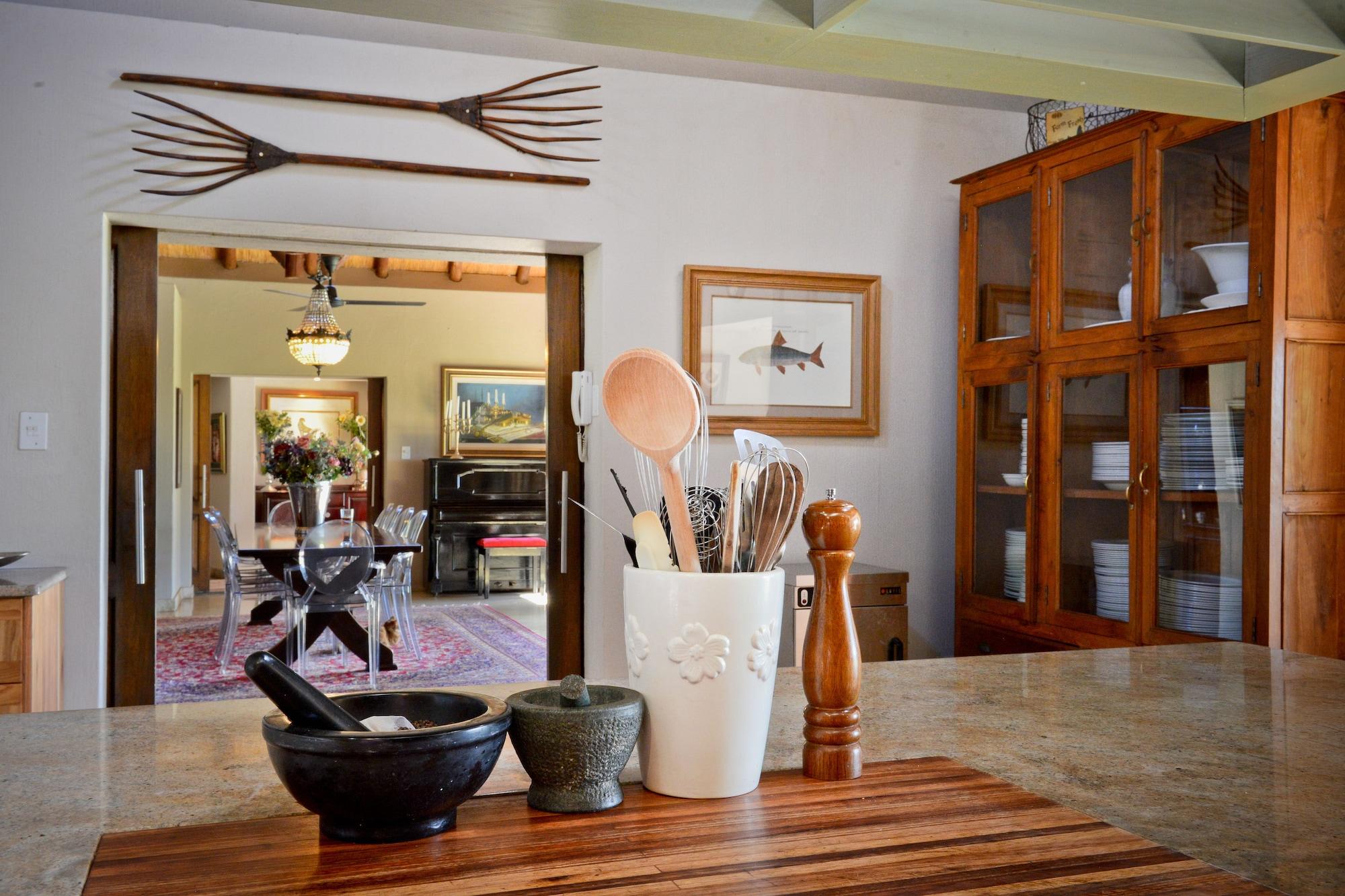 Khaya Ndlovu Safari Manor Villa Hoedspruit Buitenkant foto