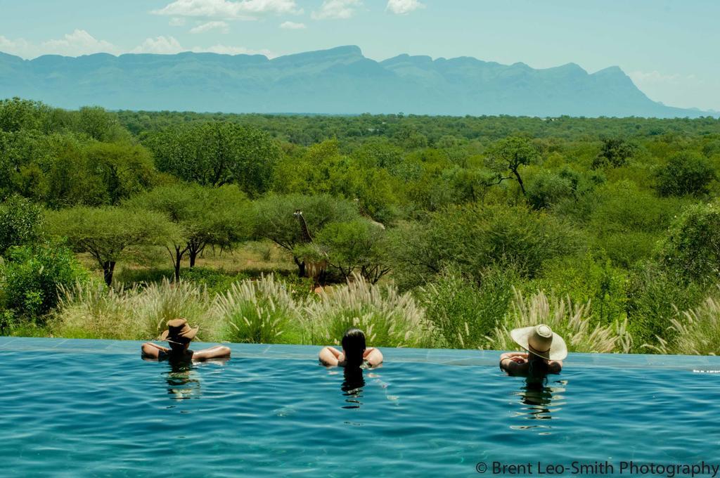 Khaya Ndlovu Safari Manor Villa Hoedspruit Buitenkant foto