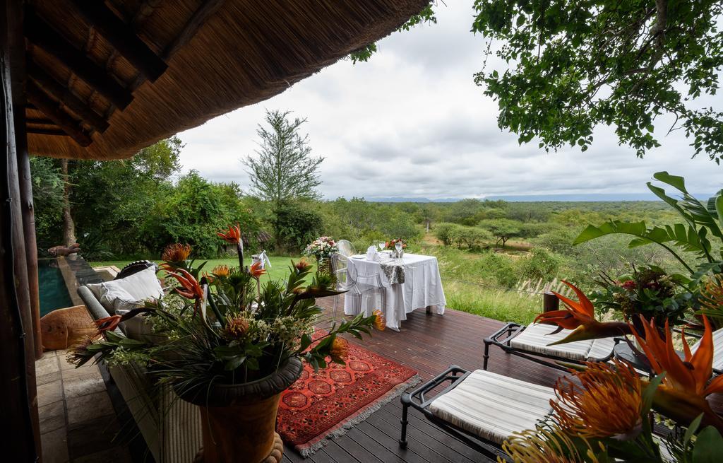 Khaya Ndlovu Safari Manor Villa Hoedspruit Buitenkant foto