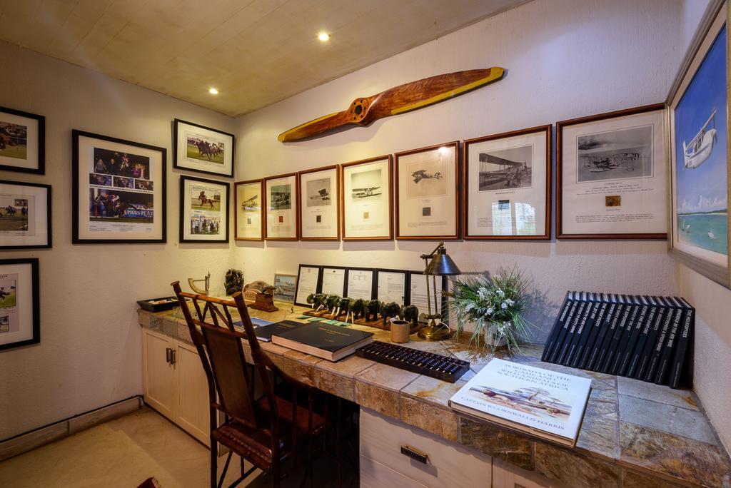 Khaya Ndlovu Safari Manor Villa Hoedspruit Buitenkant foto