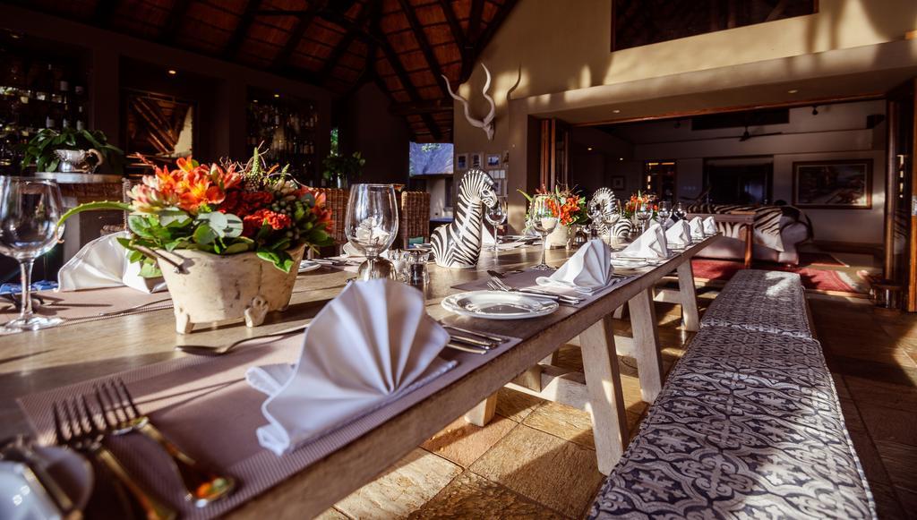 Khaya Ndlovu Safari Manor Villa Hoedspruit Buitenkant foto
