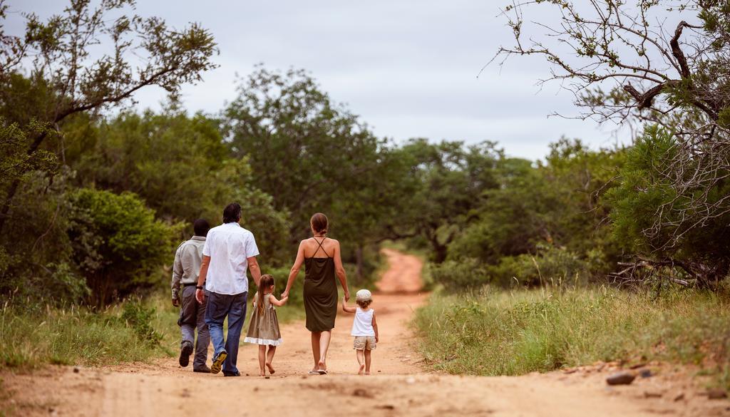 Khaya Ndlovu Safari Manor Villa Hoedspruit Buitenkant foto