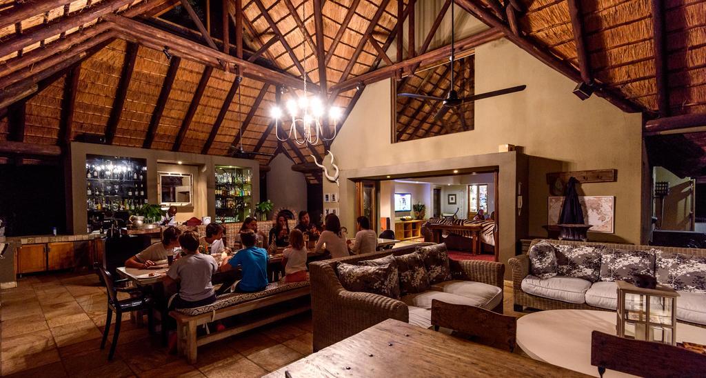 Khaya Ndlovu Safari Manor Villa Hoedspruit Buitenkant foto